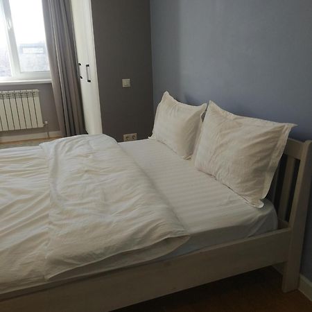 Loftik Apartments Shevchenko Street อัลมาตี ภายนอก รูปภาพ